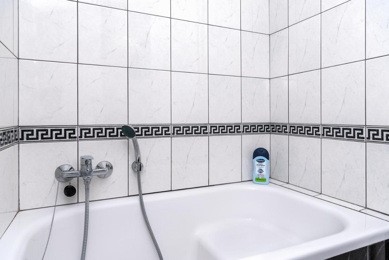 Villa Rosa, Sitno Gornje Near Split Gornje Sitno Kültér fotó